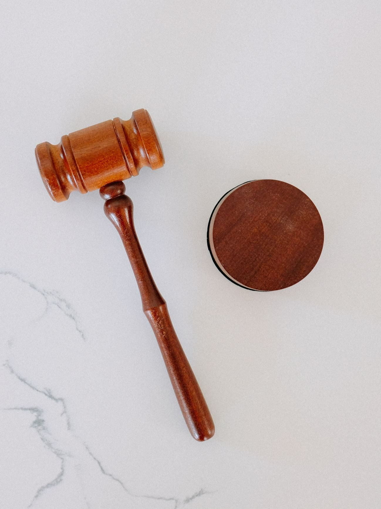 tingey-injury-law-firm-6sl88x150Xs-unsplash (1)