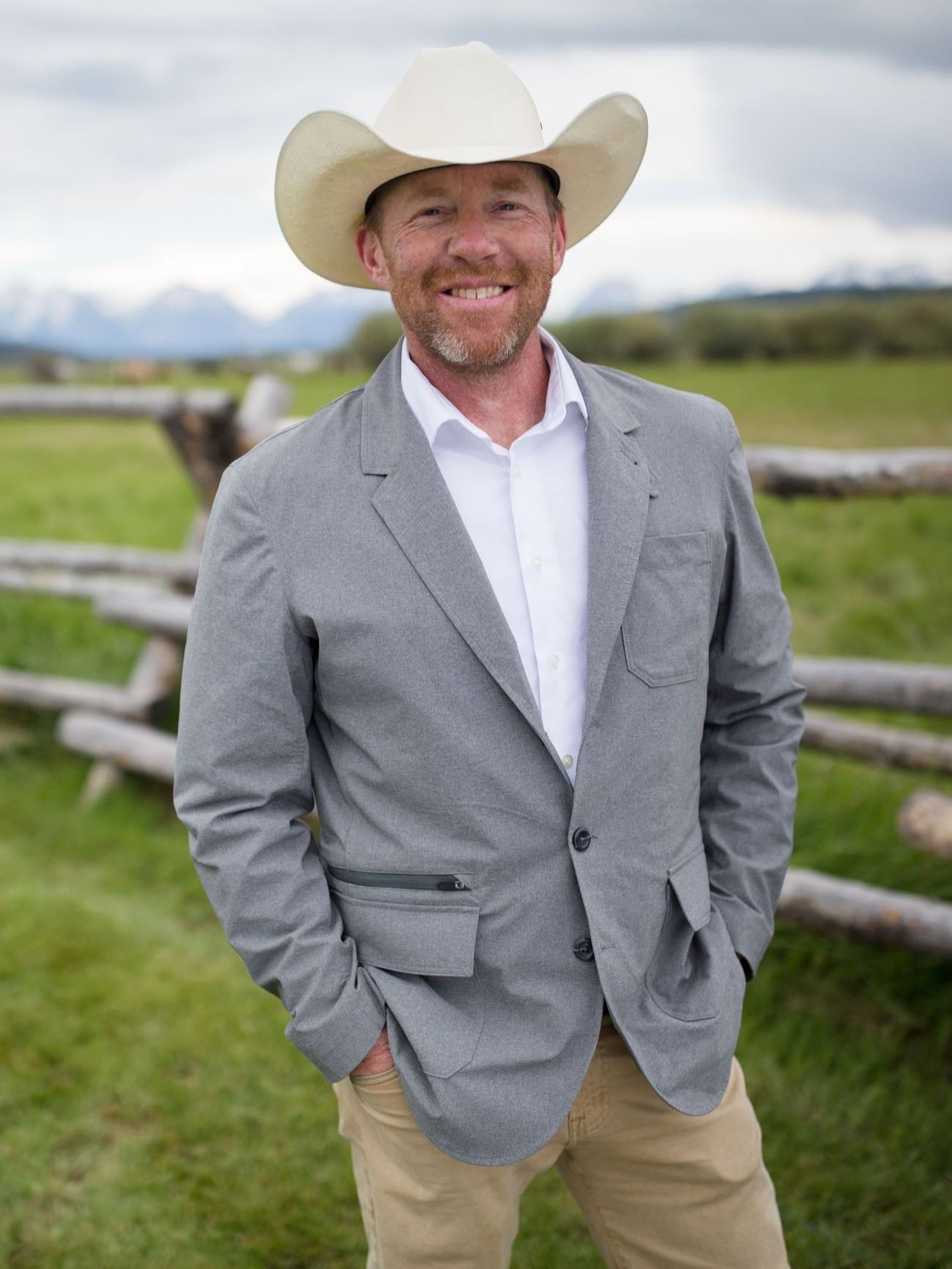 Pete Muldoon Headshot 2